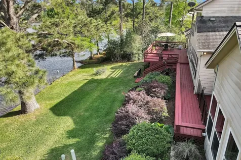 1502 Wimbledon Drive Huntsville TX 77340