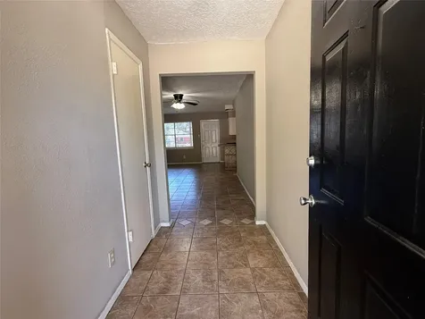 507 Hildred Avenue Conroe TX 77303