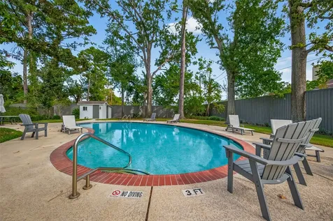 8932 Chatsworth Drive 8932 Houston TX 77024