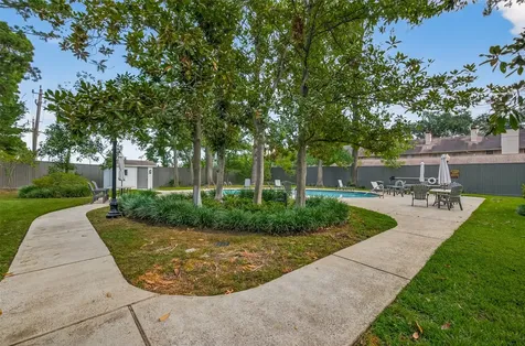 8932 Chatsworth Drive 8932 Houston TX 77024