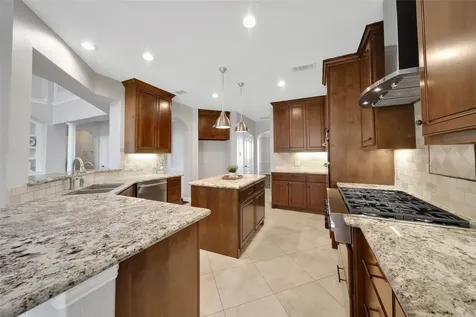 12506 Wildwood Bend Lane Cypress TX 77433