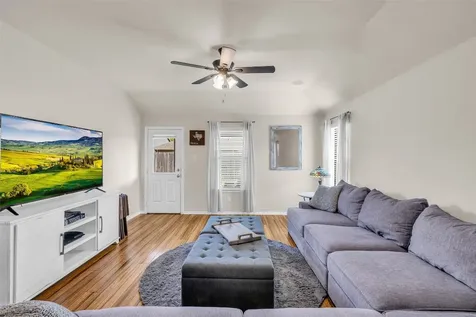 28614 Lockeridge Farms Drive Spring TX 77386