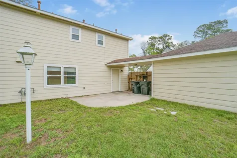 7611 Theisswood Road Spring TX 77379