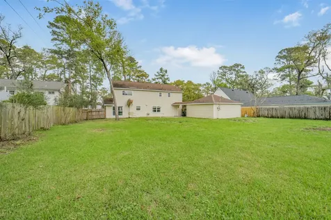 7611 Theisswood Road Spring TX 77379