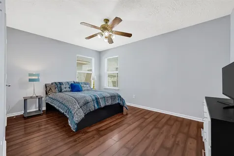 819 Royal George Lane Houston TX 77047