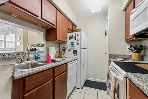 3506 Cove View Boulevard 406 Galveston TX 77554