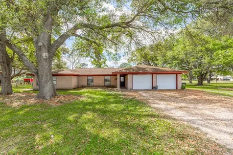 15838 Phend Road Hamshire TX 77622