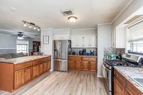 15838 Phend Road Hamshire TX 77622