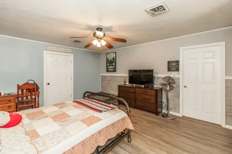 15838 Phend Road Hamshire TX 77622