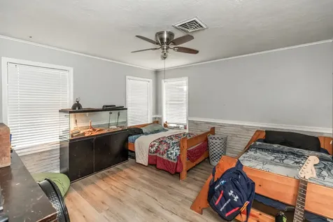 15838 Phend Road Hamshire TX 77622
