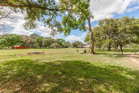 15838 Phend Road Hamshire TX 77622