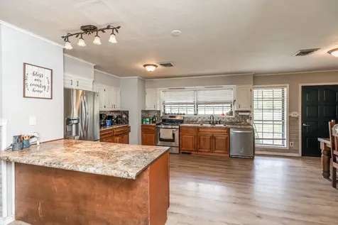 15838 Phend Road Hamshire TX 77622