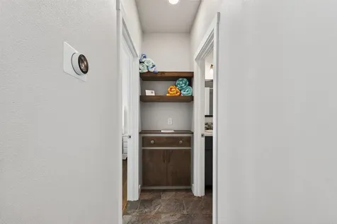 4925 Avenue N 1/2 Galveston TX 77551