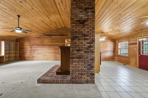 807 Vz County Road 1928 Edgewood TX 75117