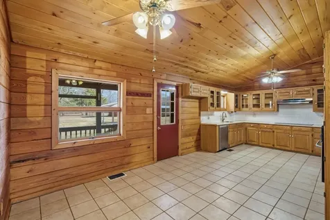 807 Vz County Road 1928 Edgewood TX 75117