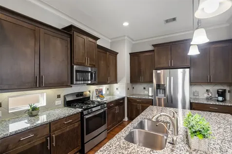 1129 Beasley Hills Lane Houston TX 77008