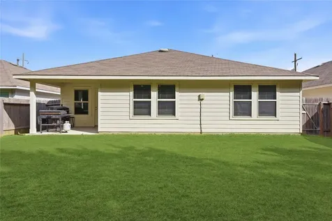 518 Road 5138 Cleveland TX 77327