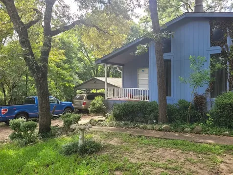 20 Connor Lane Huntsville TX 77320