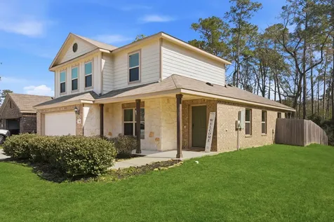 8027 Dauntless Drive Magnolia TX 77354