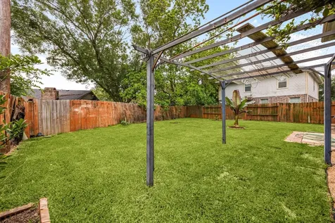 1727 Whispering Pine Court Missouri City TX 77489