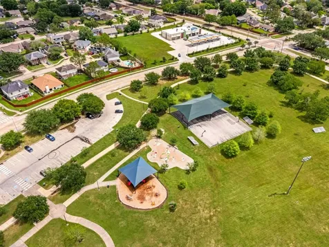 1727 Whispering Pine Court Missouri City TX 77489