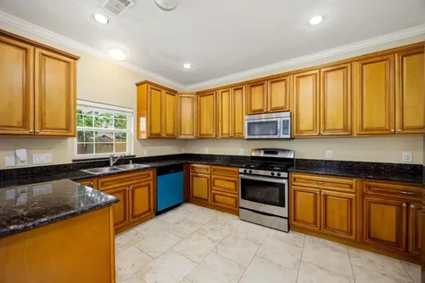 1727 Whispering Pine Court Missouri City TX 77489