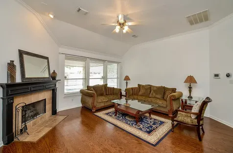 10915 Menaggio Court Richmond TX 77406