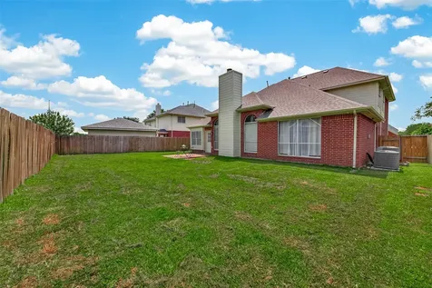 1806 Coretta Court Fresno TX 77545