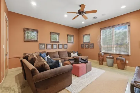 9201 Lake Forest Court N College Station TX 77845
