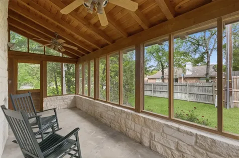 9201 Lake Forest Court N College Station TX 77845