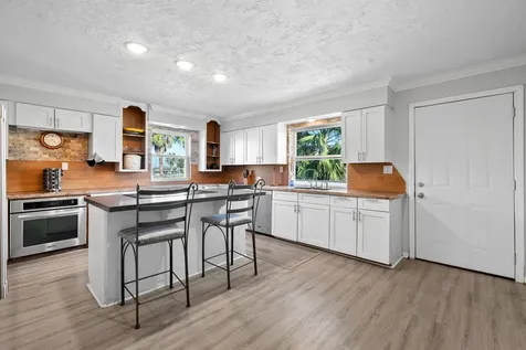 21814 Lampasas Drive Galveston TX 77554