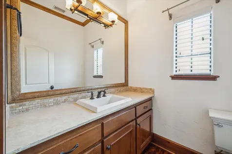 3614 Lancashire Houston TX 77027