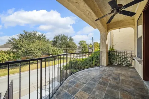 3614 Lancashire Houston TX 77027