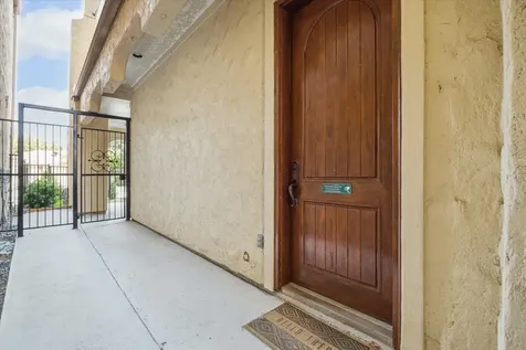 3614 Lancashire Houston TX 77027