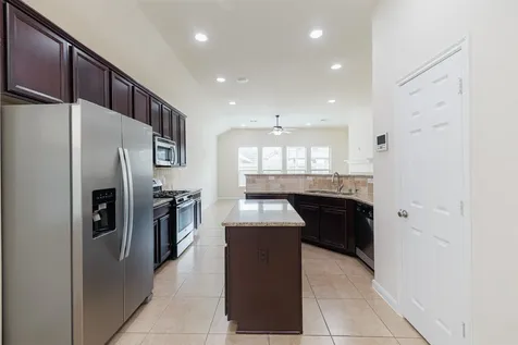 4207 Astoria Manor Lane Fulshear TX 77441