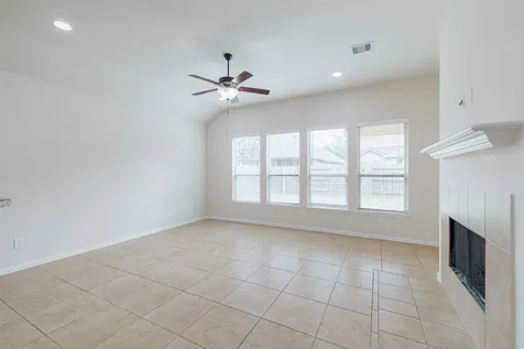 4207 Astoria Manor Lane Fulshear TX 77441
