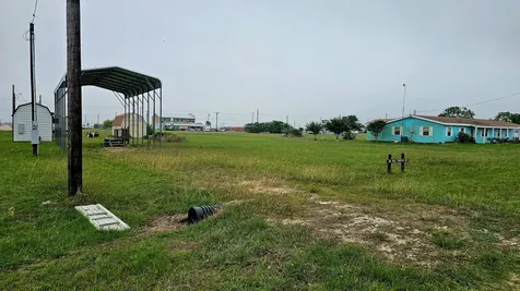 57 Sea Turtle Lane Palacios TX 77465