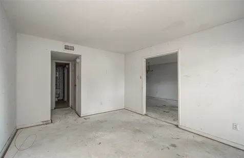 3015 Walnut Bend Lane 24 Houston TX 77042