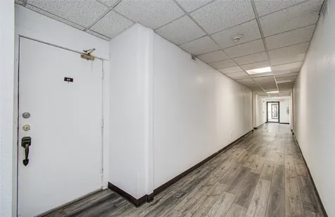 3015 Walnut Bend Lane 24 Houston TX 77042