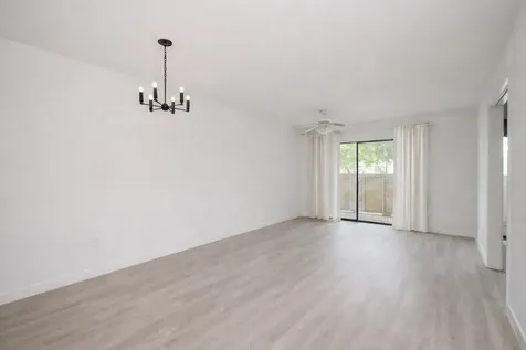 3015 Walnut Bend Lane 24 Houston TX 77042