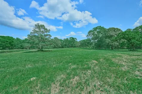 27610 S Log Cabin Road Montgomery TX 77356