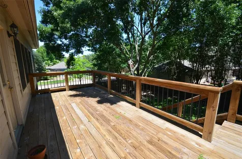 110 Sea Mist Drive League City TX 77573