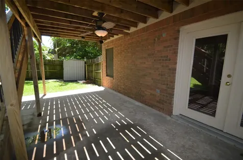 110 Sea Mist Drive League City TX 77573