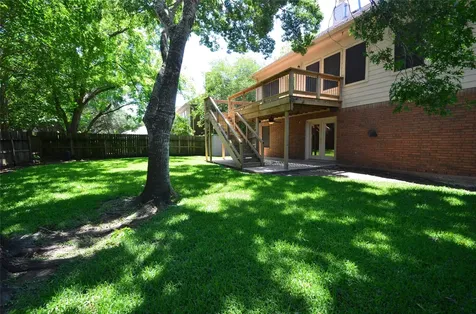 110 Sea Mist Drive League City TX 77573