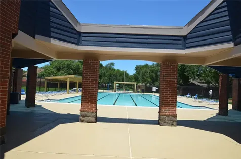 110 Sea Mist Drive League City TX 77573