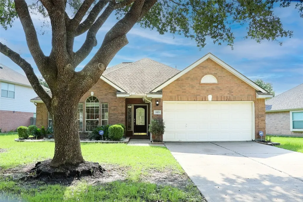 3323 Pioneer Bend Lane Katy TX 77450