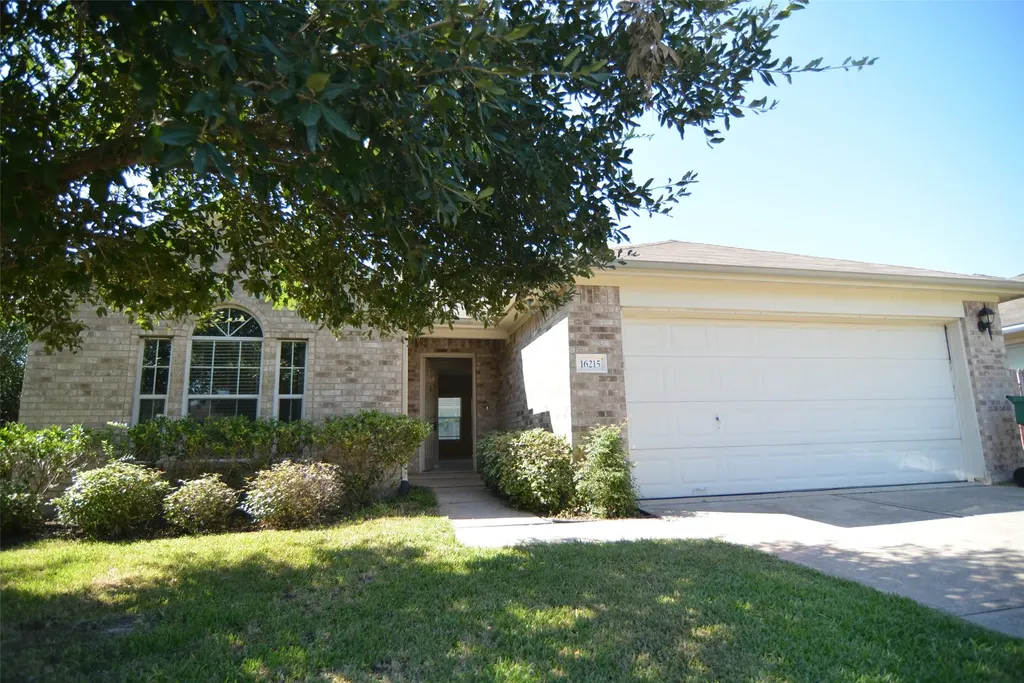 16215 Willowford Court Houston TX 77082