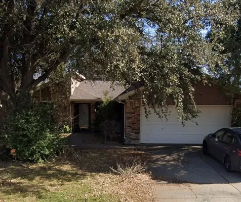 6301 Minuteman Lane Arlington TX 76002