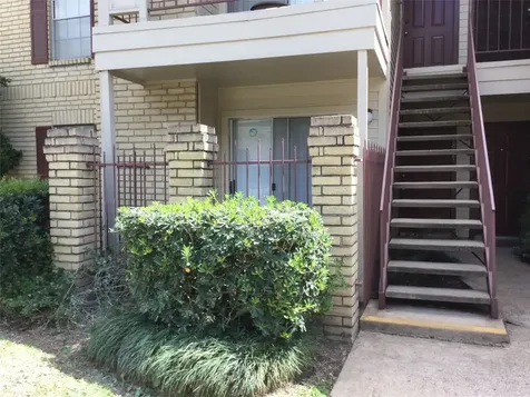 2120 El Paseo Street 1807 Houston TX 77054