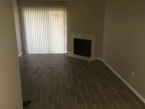 2120 El Paseo Street 1807 Houston TX 77054
